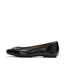 DELICATO Bow Textured Patent-Leather Ballet Flats