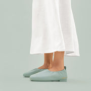 DELICATO X PANTONE Poise Leather Ballerinas