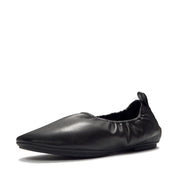DELICATO Poise Leather Ballerinas