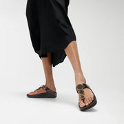 HALO Bead-Circle Metallic Toe-Post Sandals