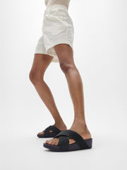 LULU Glitterdust Cross Slides