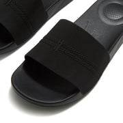 IQUSHION Ergonomic Mens Textured Slides