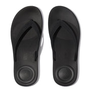 IQUSHION Mens Textures Strap Flip-Flops