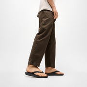IQUSHION Mens Textures Strap Flip-Flops