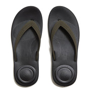IQUSHION Mens Textures Strap Flip-Flops