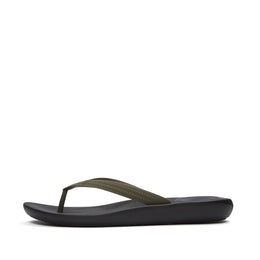 IQUSHION Mens Textures Strap Flip-Flops