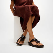 LULU Disc Toe-Post Sandals