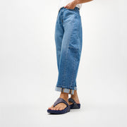 LULU Shimmerglitz Toe-Post Sandals