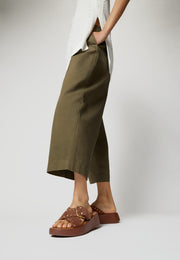 F-MODE Buckle Stud/Eyelet Suede Flatform Cross Slides