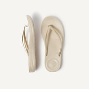 IQUSHION Ergonomic Flip-Flops